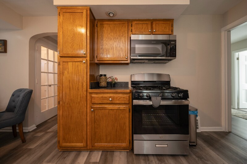 Building Photo - 3722 Bainbridge Rd