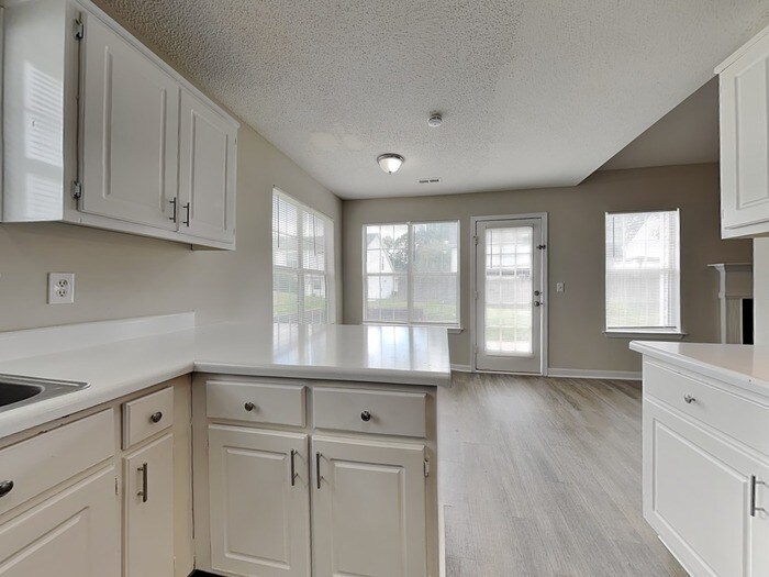 Building Photo - 1470 Isleworth Cir