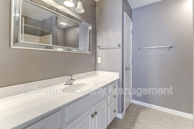 Building Photo - 4563 Exuma Ln