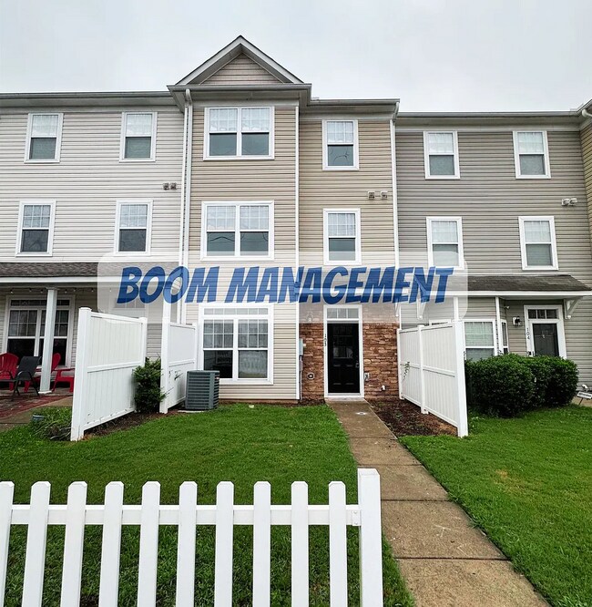 Building Photo - 331 Gilman Ln