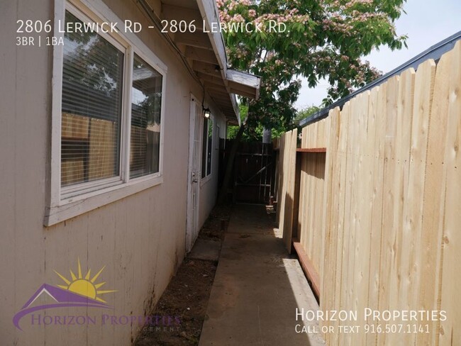 Building Photo - 2806 Lerwick Rd