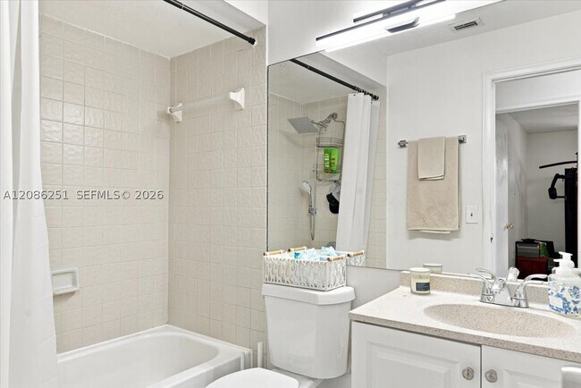 Building Photo - 6375 SW 136th Ct