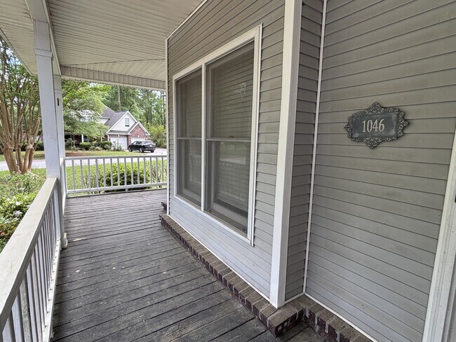 Building Photo - 1046 Trotters Blvd