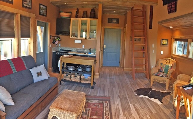 Building Photo - Tiny House Country Living