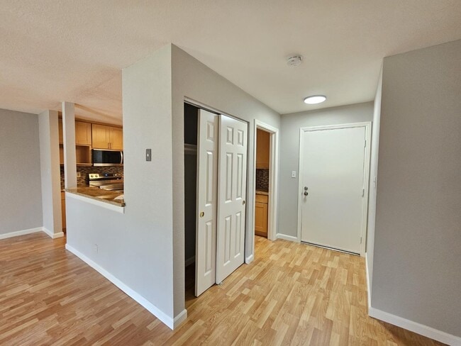 Building Photo - 1191 Compass Ln