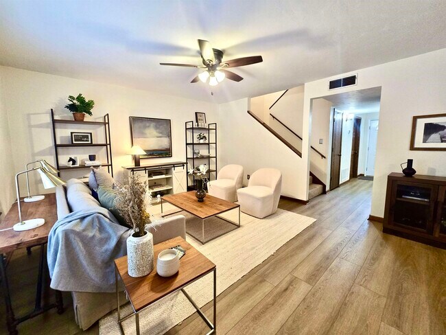 Building Photo - 2840 Blairstone Ct