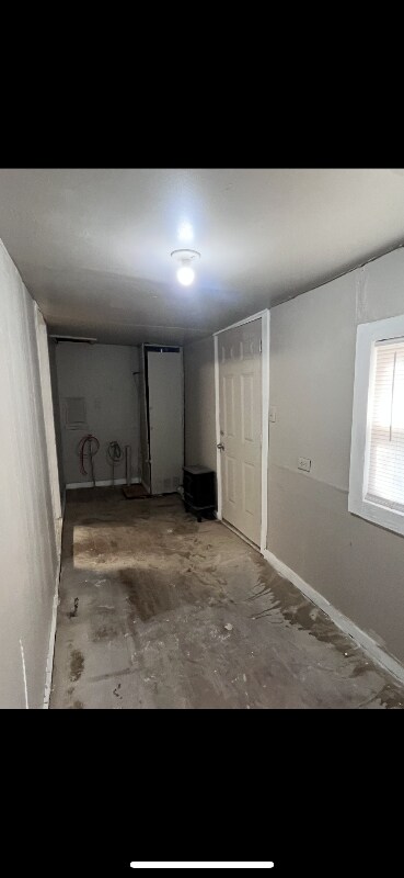 Building Photo - 417 N Linwood Ave