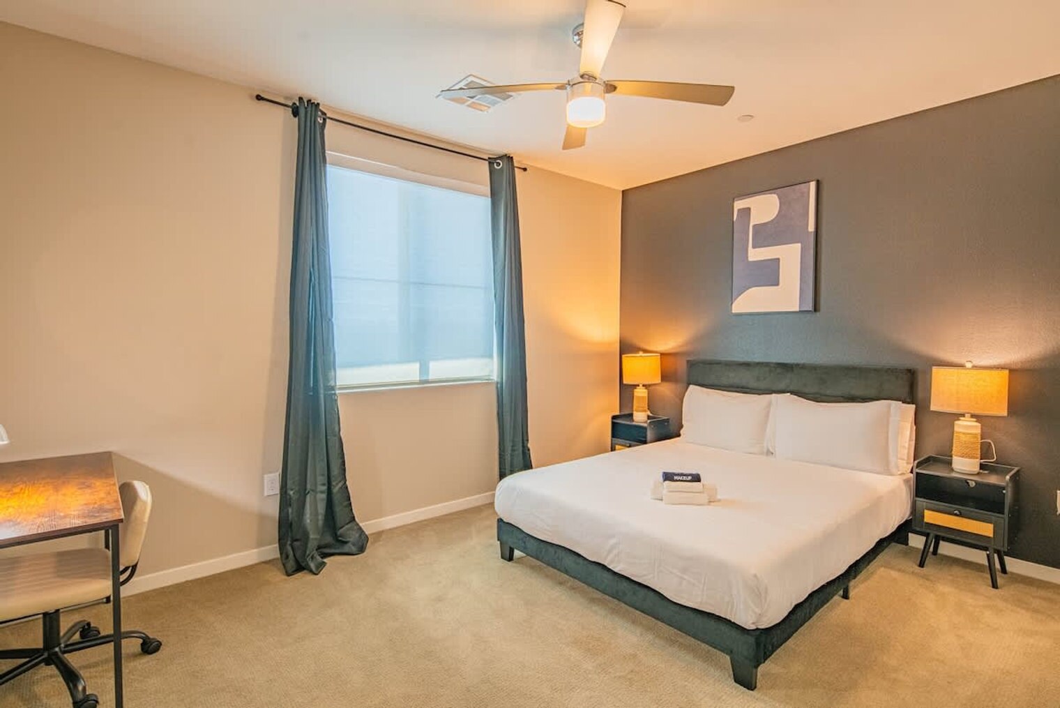 Building Photo - 730 E Marlette Ave