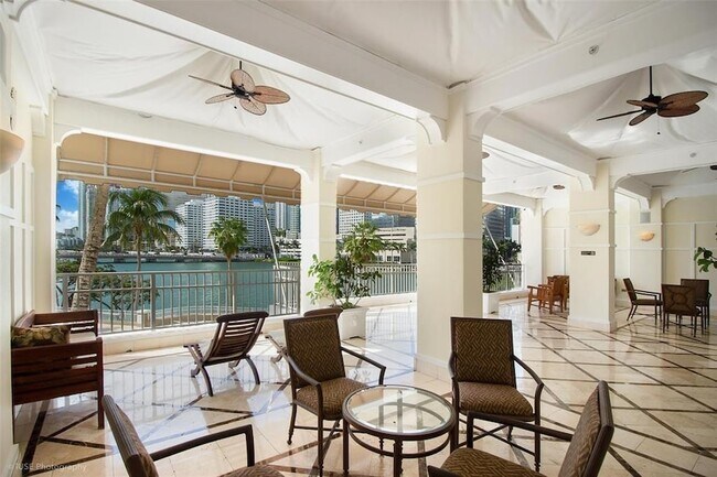 Building Photo - 701 Brickell Key Blvd