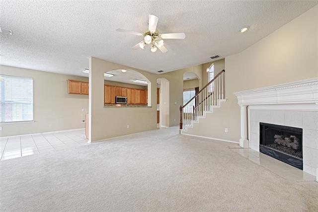 Building Photo - 9701 Thorncliff Dr