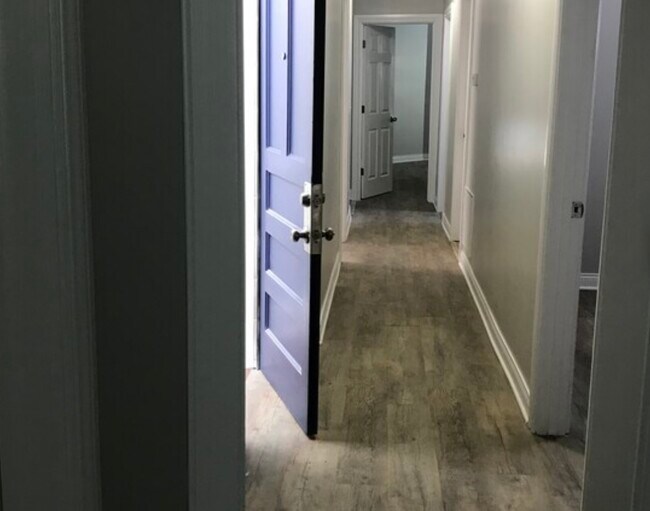 Main Hallway - 511 W 62nd St