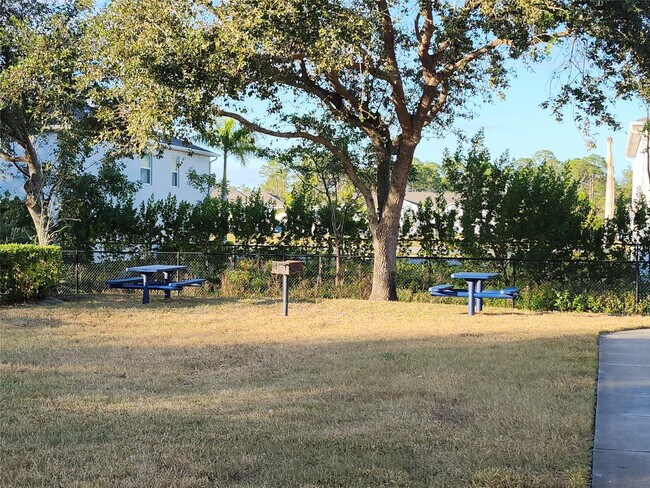 Building Photo - 14905 Pleasant Bay Ln