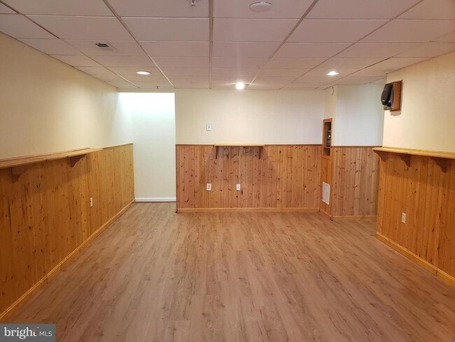 Building Photo - 18022 Royal Bonnet Cir