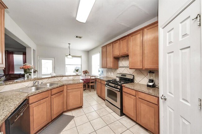 Building Photo - 21702 Crest Peak Way