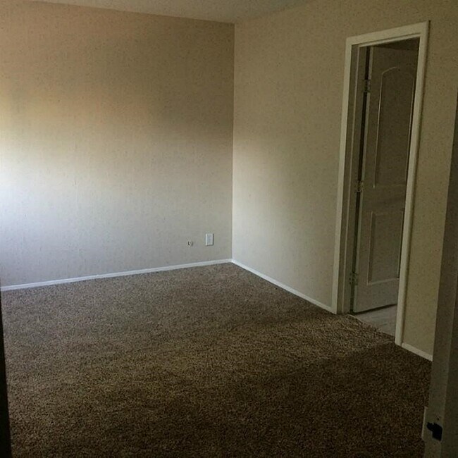 Building Photo - 11002 Hammerly Blvd