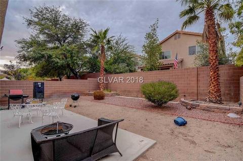 Building Photo - 9512 Green Vineyard Ave