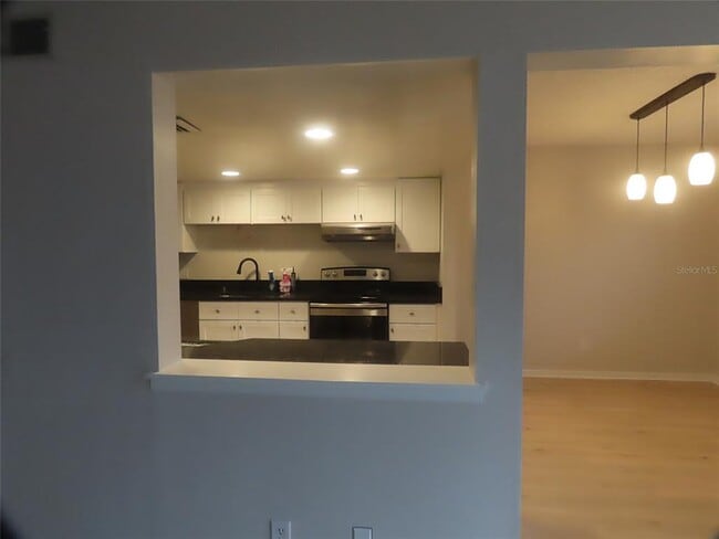 Building Photo - 708 St Michael Ln