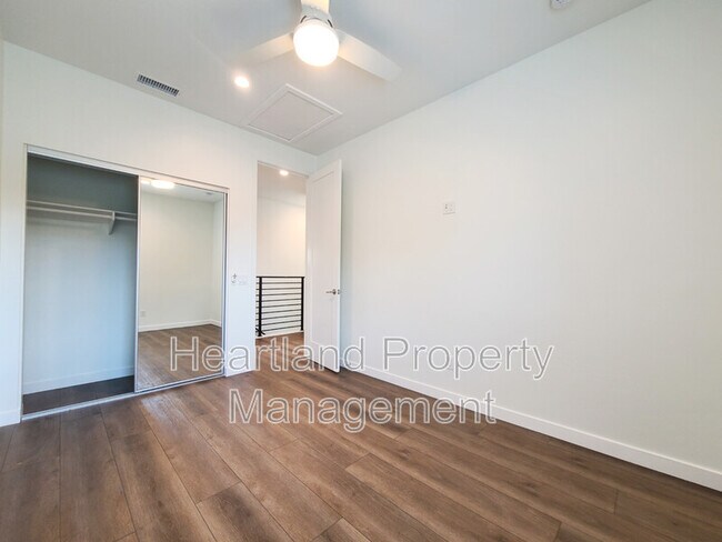 Building Photo - 4115 Clairemont Mesa Blvd