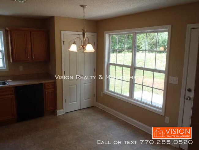 Building Photo - 413 Charleston Pl