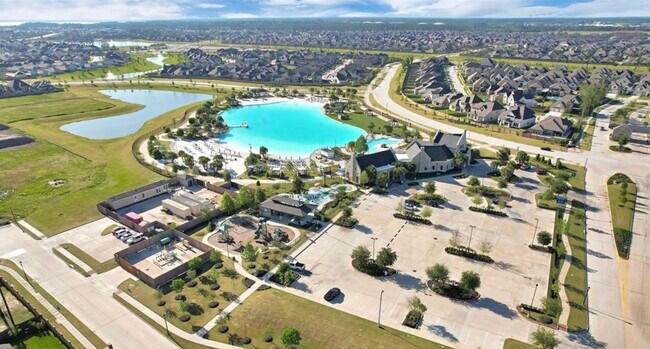 Building Photo - 12218 English Mist Dr