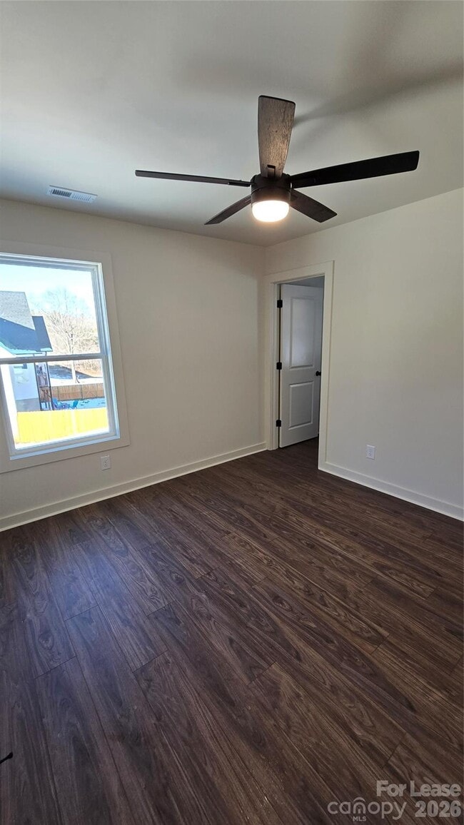 Building Photo - 2326 Beth Haven Church Rd