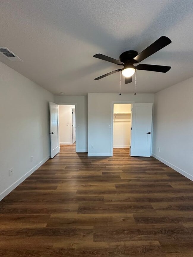 Building Photo - Updated Home with Island Kitchen, LVP Flooring, and Yard Care Included!