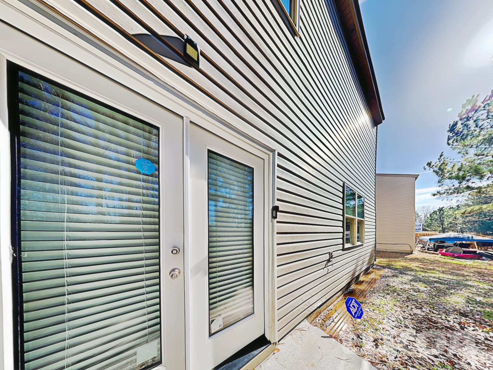 Building Photo - 2878 S Hills