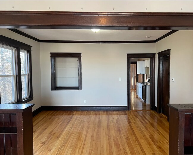 Building Photo - 36 Derby St
