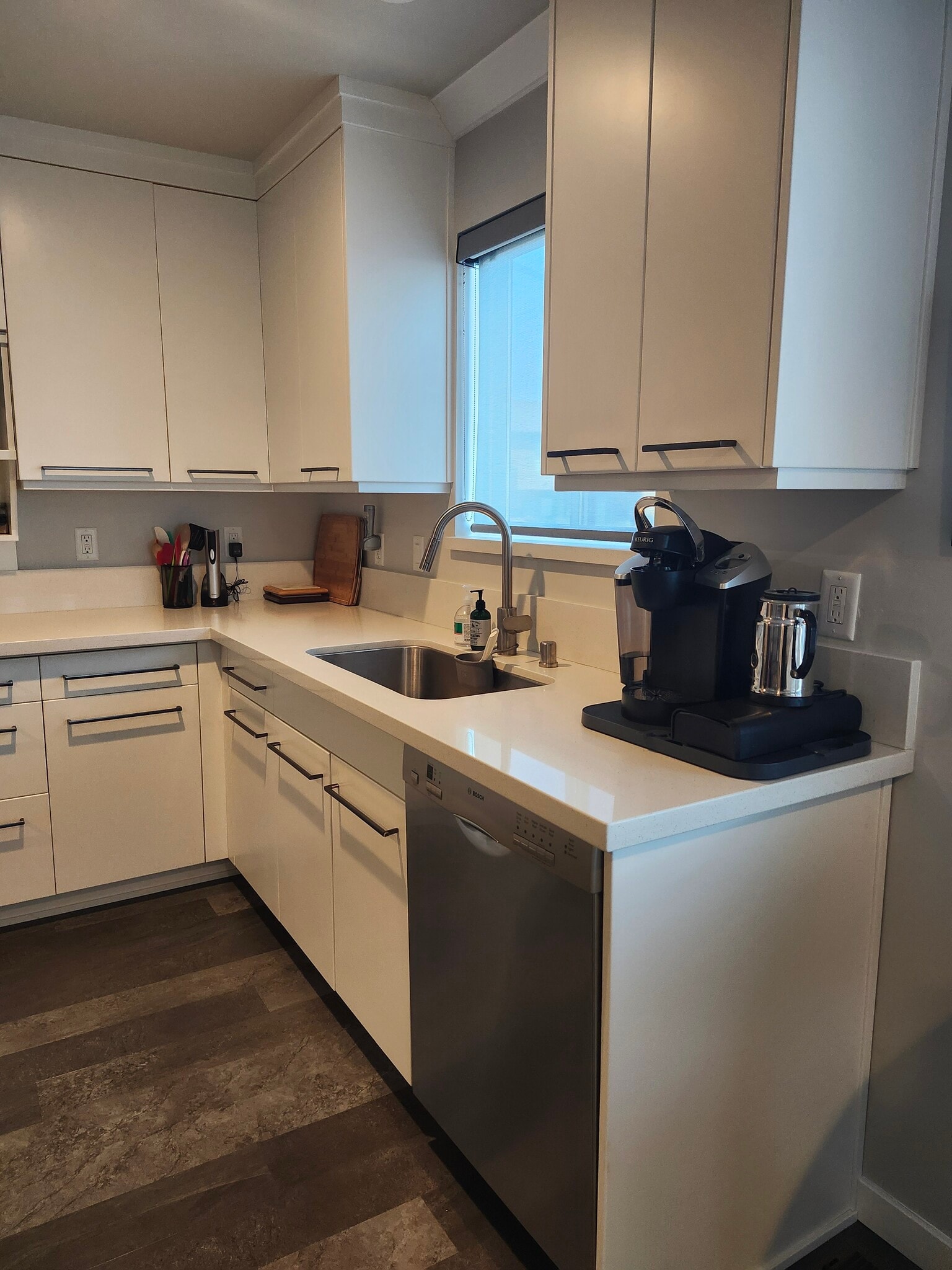 Building Photo - 2605 Nutmeg Ave