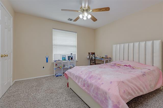 Building Photo - 3926 Rolling Oaks Dr