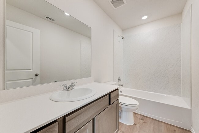 Building Photo - 2706 Knollwood Trl