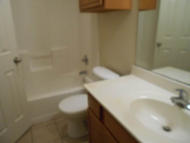 Building Photo - 808 N Evanston Ave