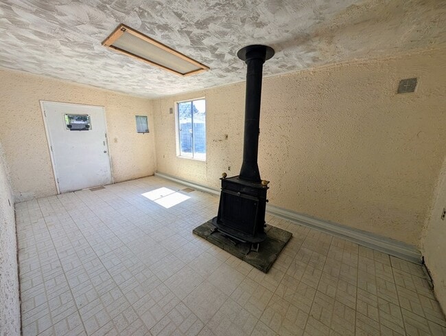 Building Photo - Lookout Mountain House with Garage