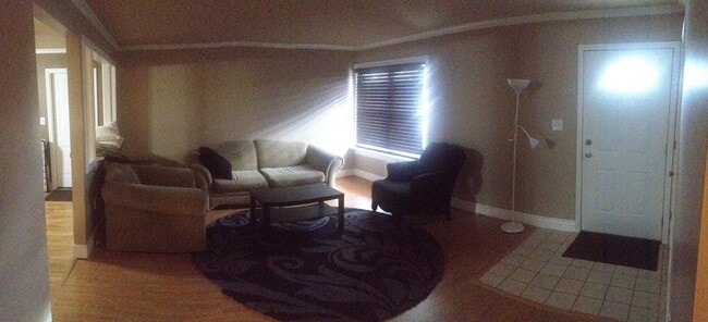 Building Photo - STUNNING 3 BEDROOM HOME IN NOVI COMING SOON!!
