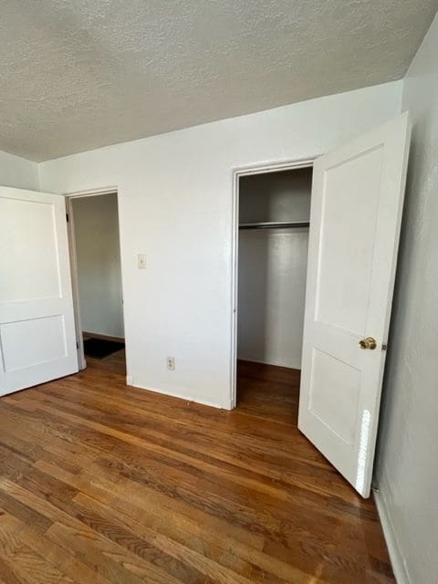 Building Photo - 1 bedroom / 1 bath close to KAFB and I-25 Move-in Special!