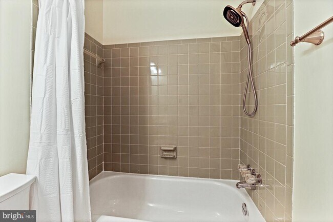 Building Photo - 9553 Cherry Oak Ct