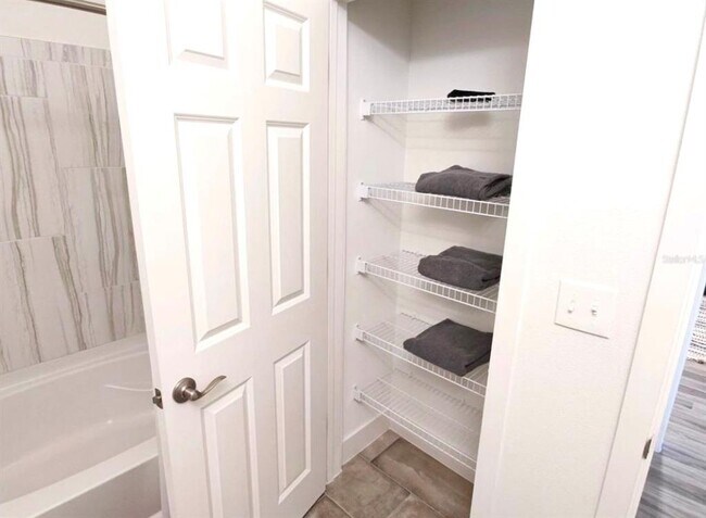 Building Photo - 1659 2nd St