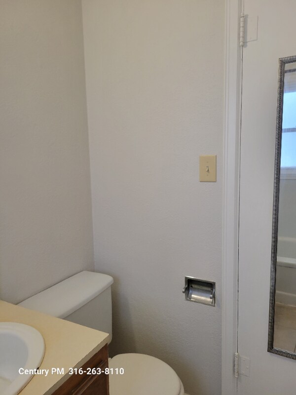 Building Photo - 219 S St Paul St