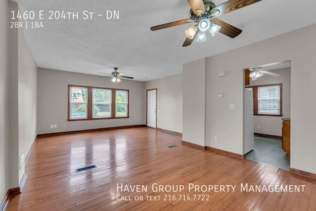 Building Photo - 1460 E 204th St