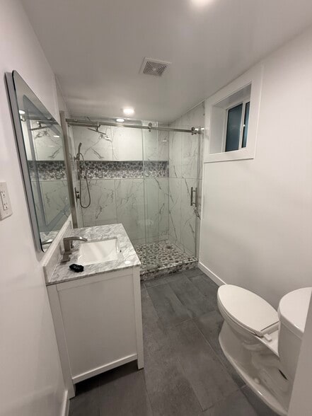 Second bathroom - 1320 W 4th St