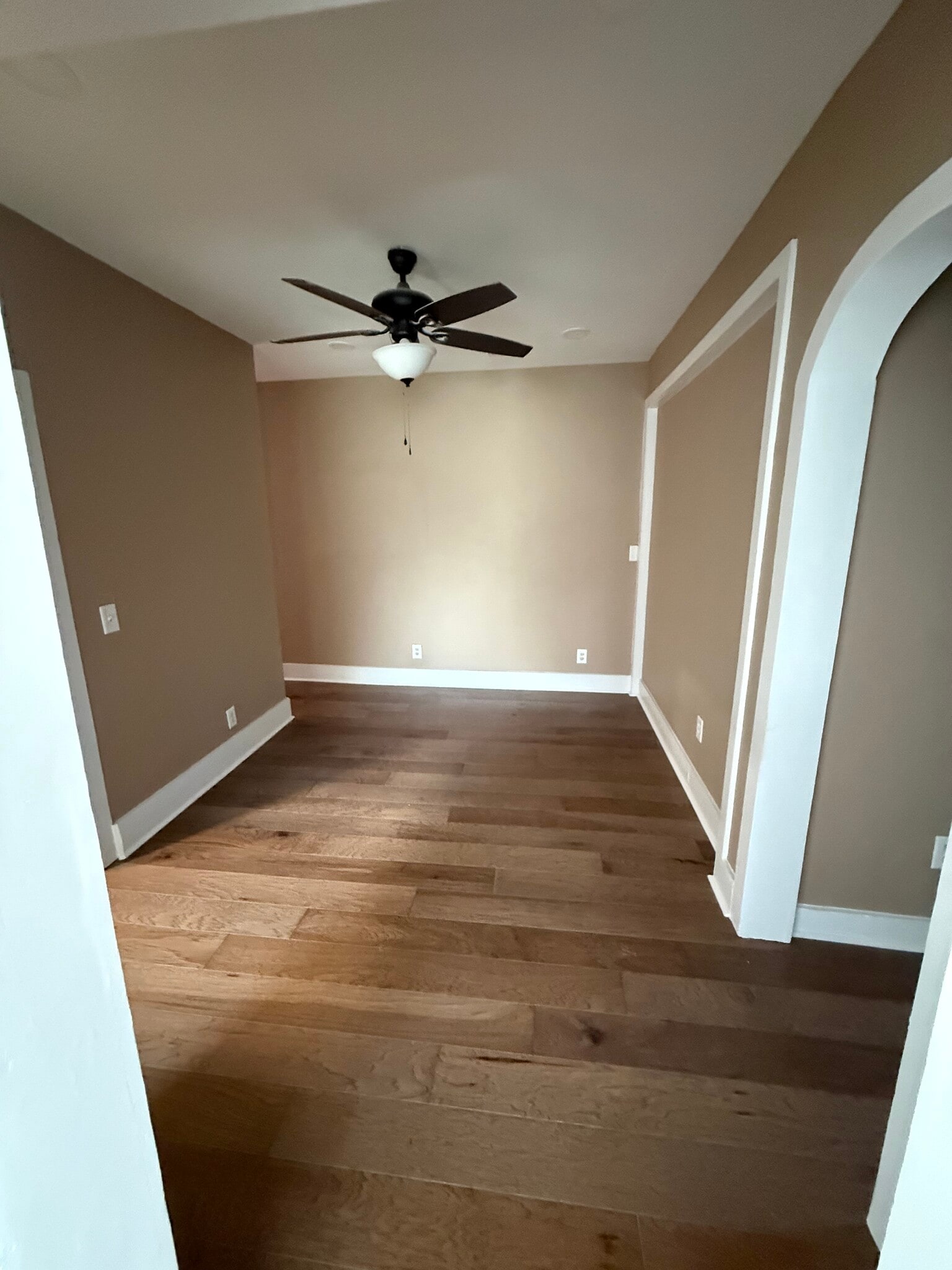 Common room - 8 Hagood Ave