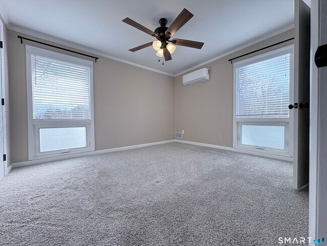 Building Photo - 80 Balaban Rd