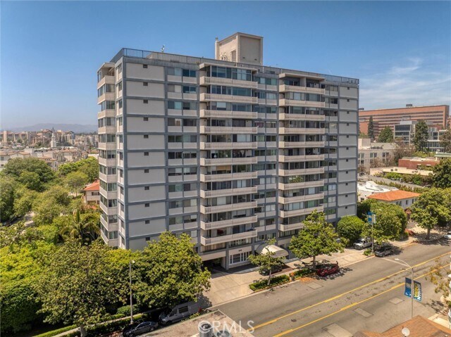 Building Photo - 969 Hilgard Ave