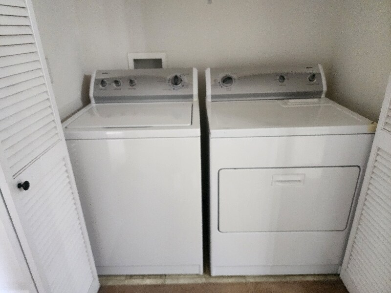 Building Photo - 10427 W Hampden Ave