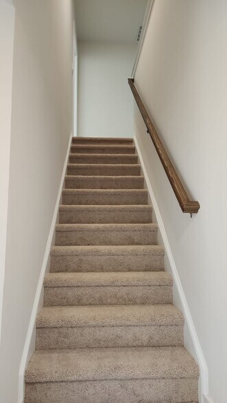 Building Photo - 1479 Amberview Ln