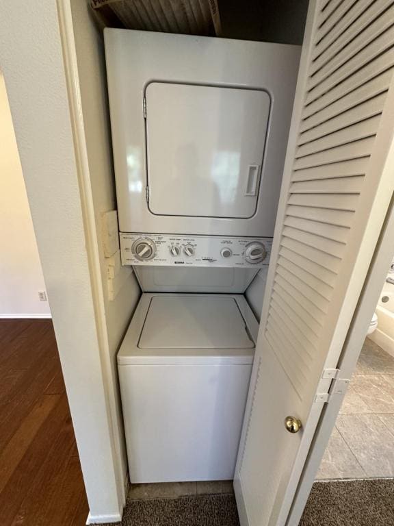 Building Photo - 41 Rosa