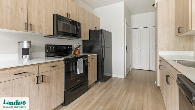 Building Photo - 2145 Molalla Rd