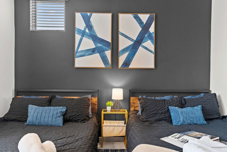 Building Photo - 19025 Carsen Grace Ct