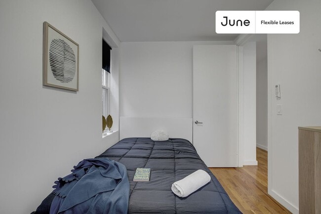 Building Photo - 61-47 Woodbine St