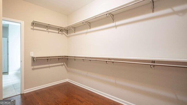Building Photo - 3731 Ivy Lawn Dr NE